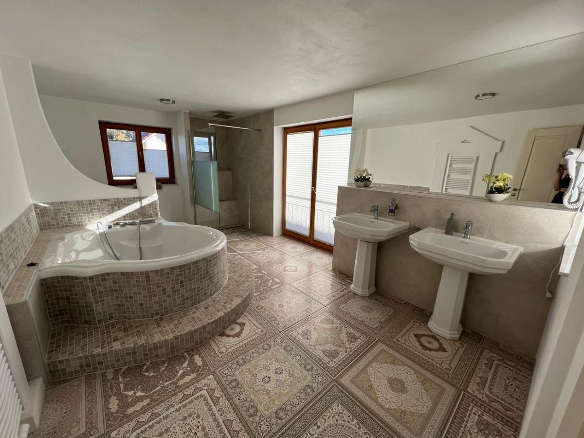 Nature & Lake Apartment ราดอล์ฟเซลล์ อัม โบเดนซี ภายนอก รูปภาพ